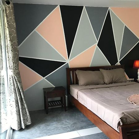קו פי פי Pp Midnight Hotel מראה חיצוני תמונה