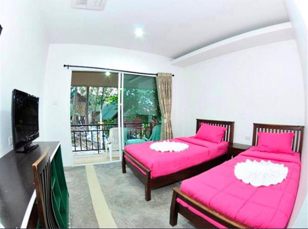 קו פי פי Pp Midnight Hotel מראה חיצוני תמונה