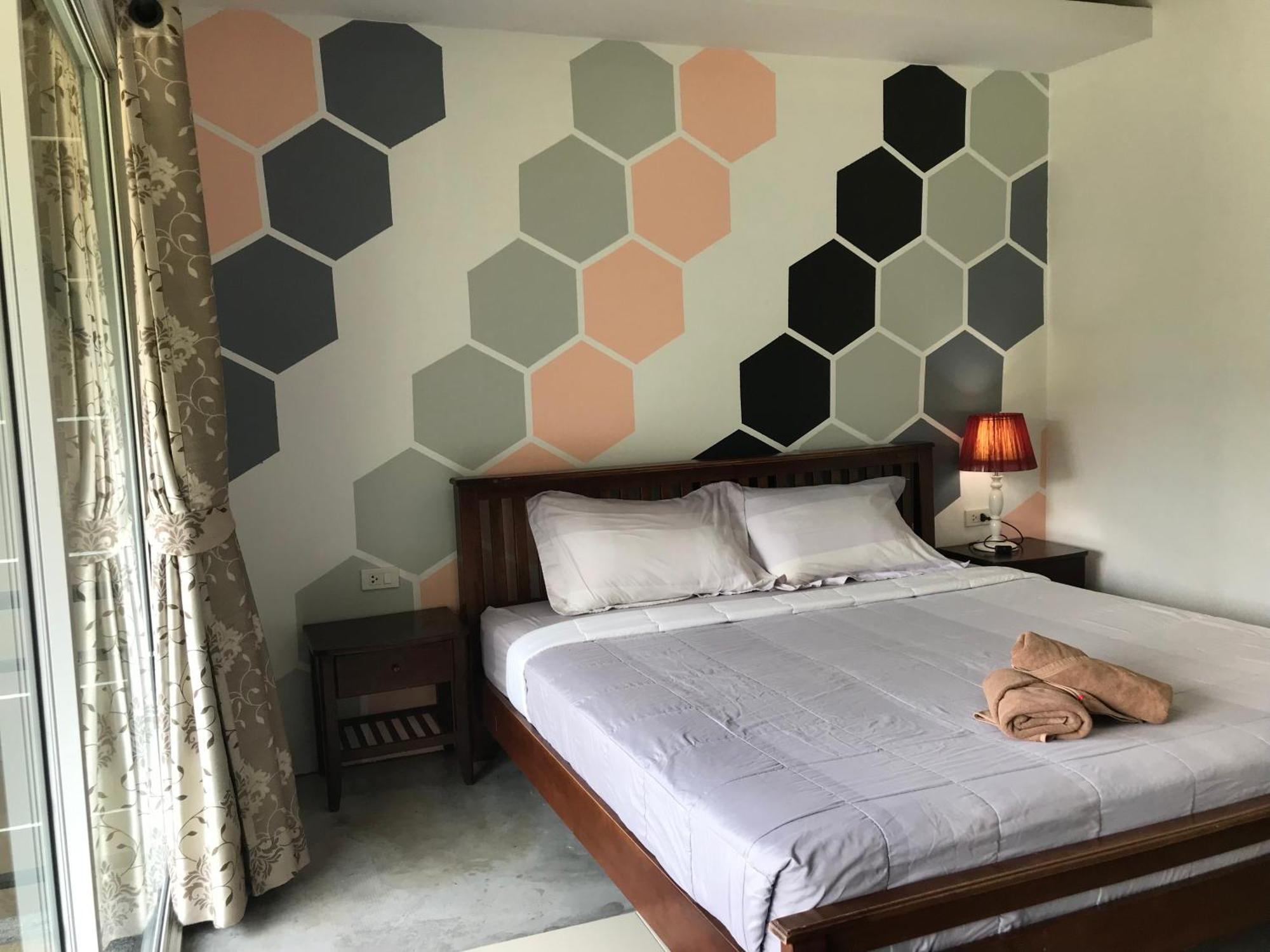 קו פי פי Pp Midnight Hotel מראה חיצוני תמונה
